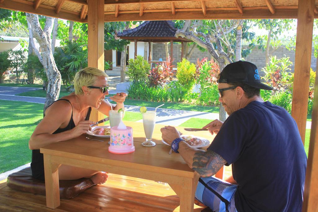 Wira Homestay & Spa Uluwatu Exterior foto